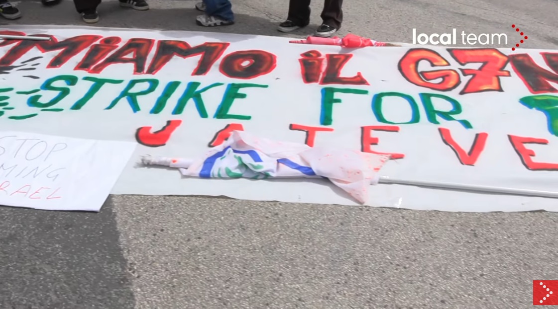 Napoli, corteo contro il G7 degli Esteri a Capri, cori pro-Palestina